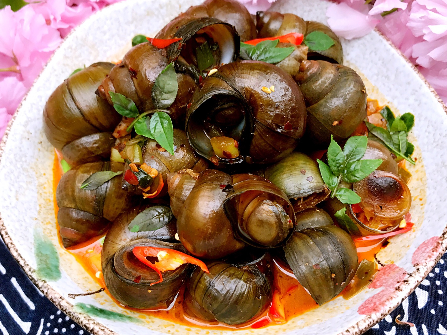 特大田螺肉的五款美味做法,让你尽享鲜香滋味!