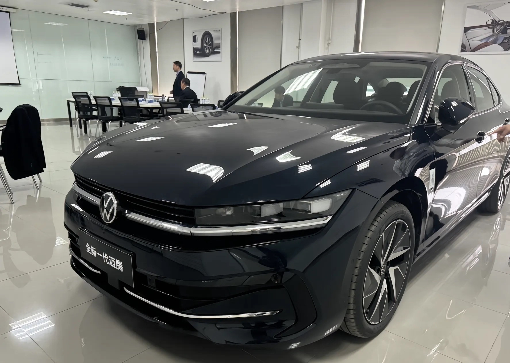 17年品质传承,全新一代迈腾b9,新颖美丽