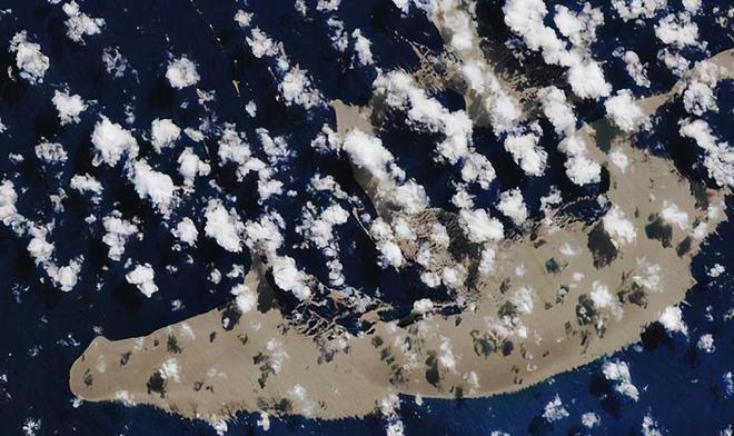 日本海域异象:海底冒出大量气泡之谜