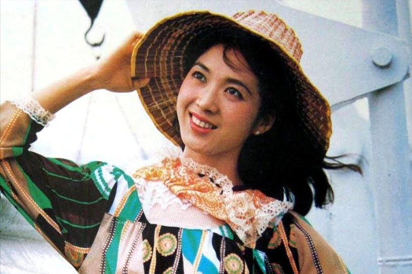 演员任冶湘:20岁一炮而红,老公是圈外人,如今63岁近况如何?