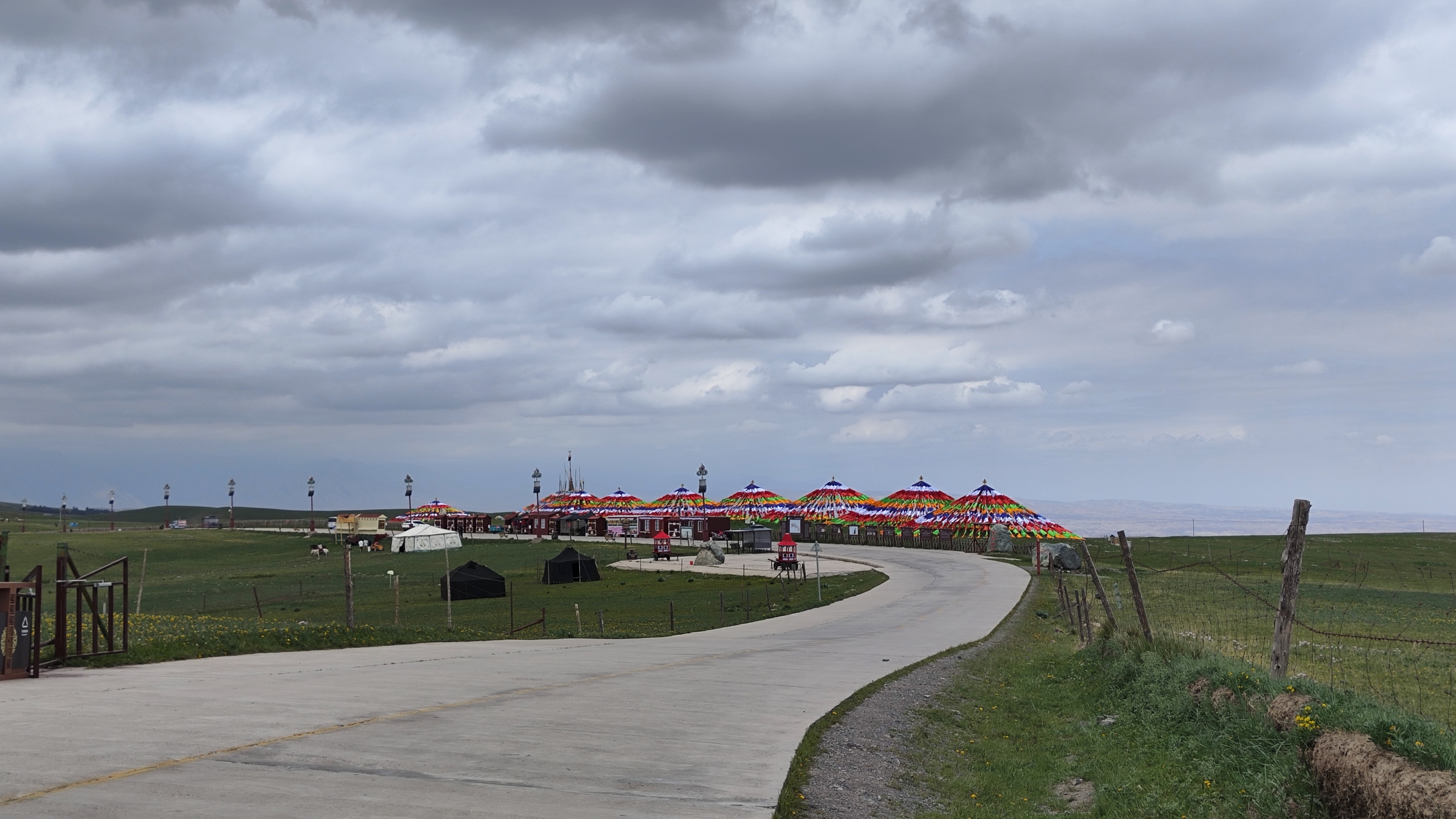 这不是因为显得我庸俗, 而是我觉得很多东西没有