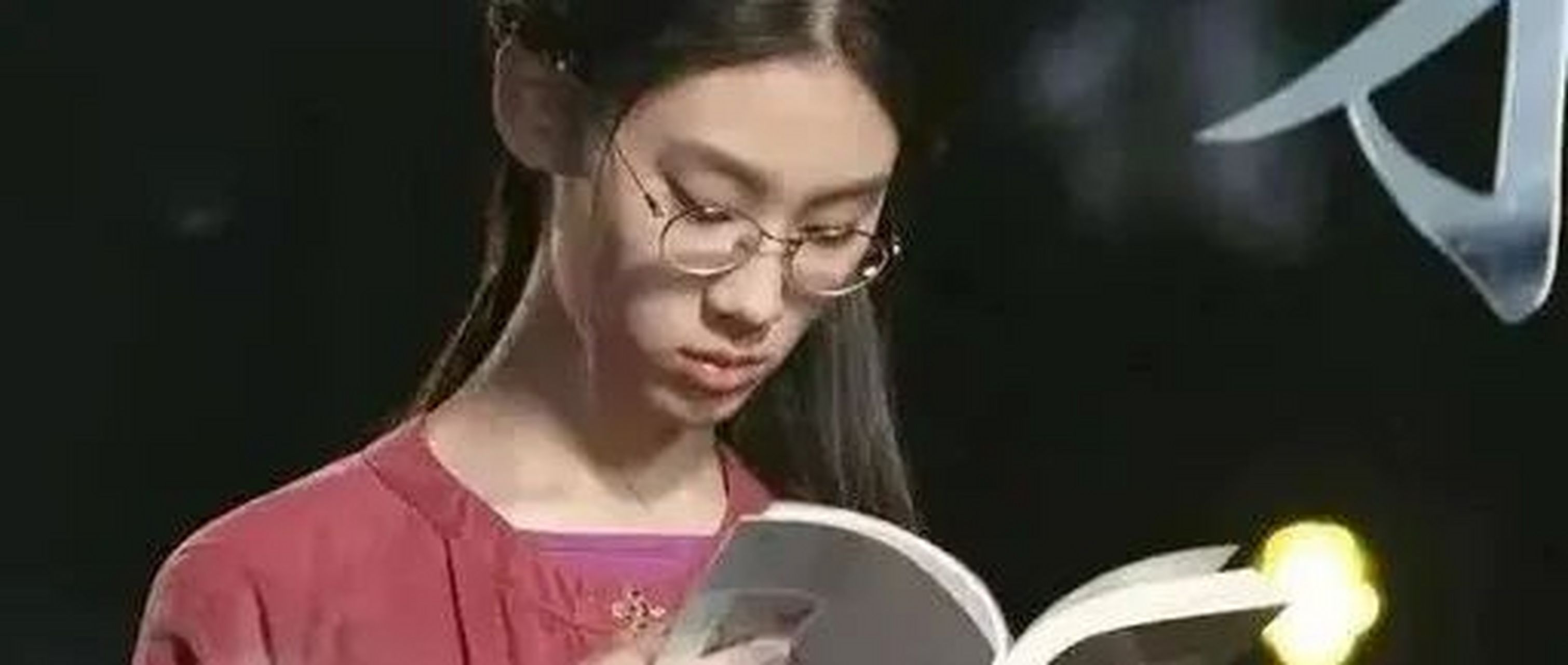 "清华才女"武亦姝毕业后现状曝光:父母放任不管的代价,原来这么残酷