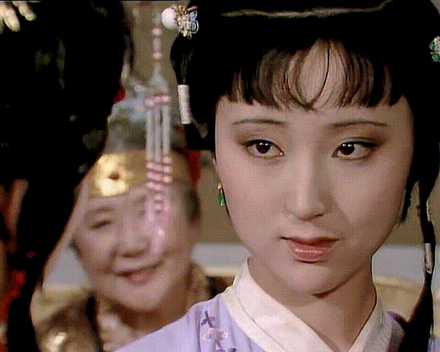 经过多年,87版《红楼梦》中,陈晓旭依然是唯一一个难以替代的演员