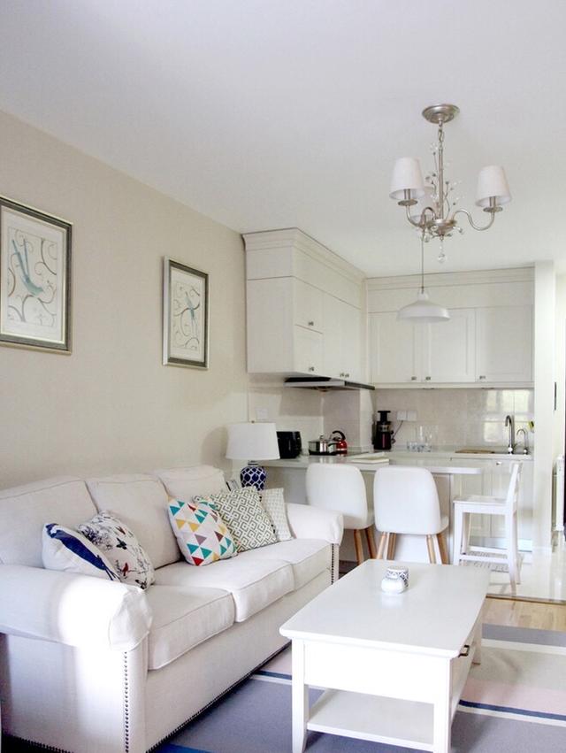 女孩巧改55平公寓:客厅隔间房,一室变两居,空间设计太棒了