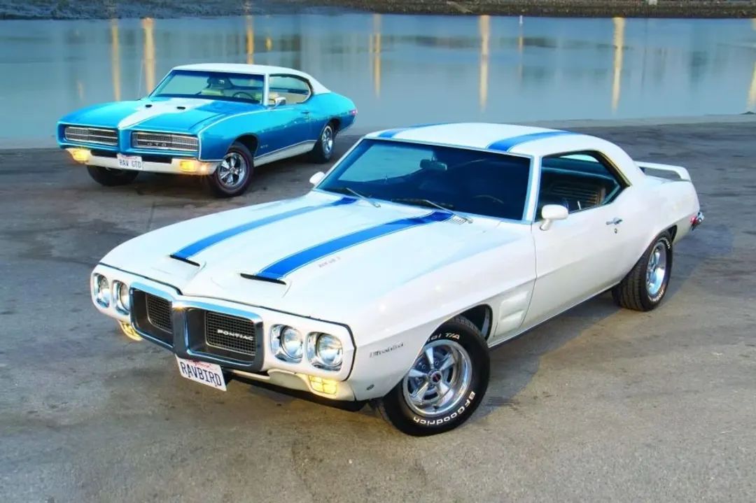 车房宝物|被遗忘了35年!1989年庞蒂亚克火鸟trans am 20周年纪念