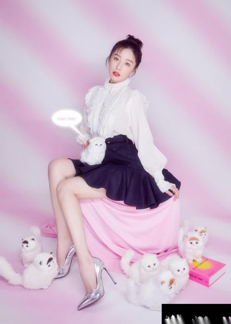 阚清子这180度"芭蕾脚"真是绝!脚背小腿无痕过渡,厉害了