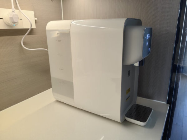 karcher净水器:3秒速热,8l大容量,进口陶氏ro膜