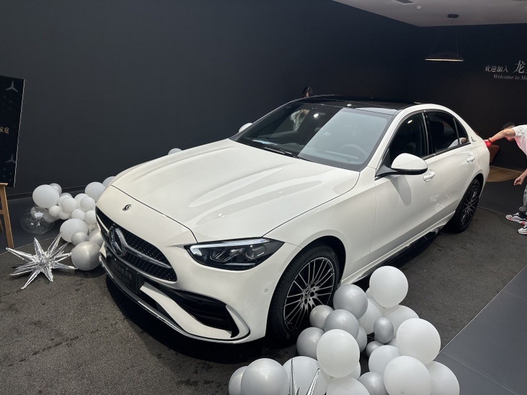 50万  综合感受  奔驰c260l运动版,-辆充满力量与优雅的汽车.