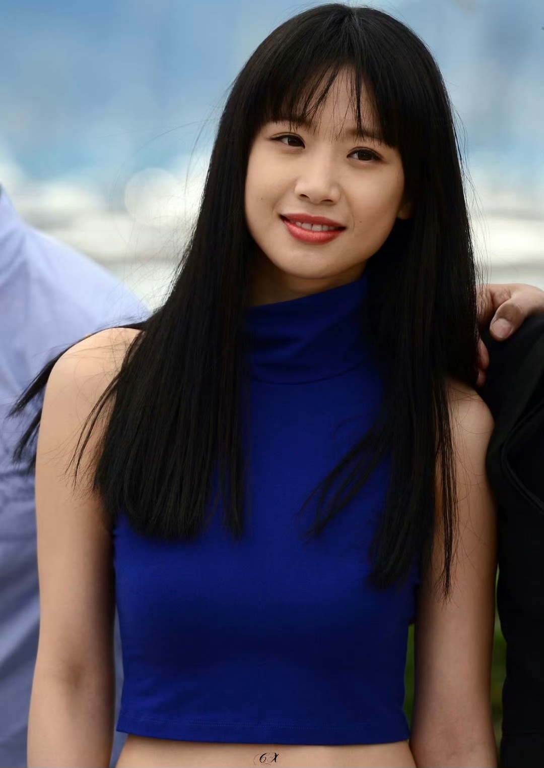 十年前的李梦旧照作为国内首位走上戛纳红毯的90后女演员清纯动人