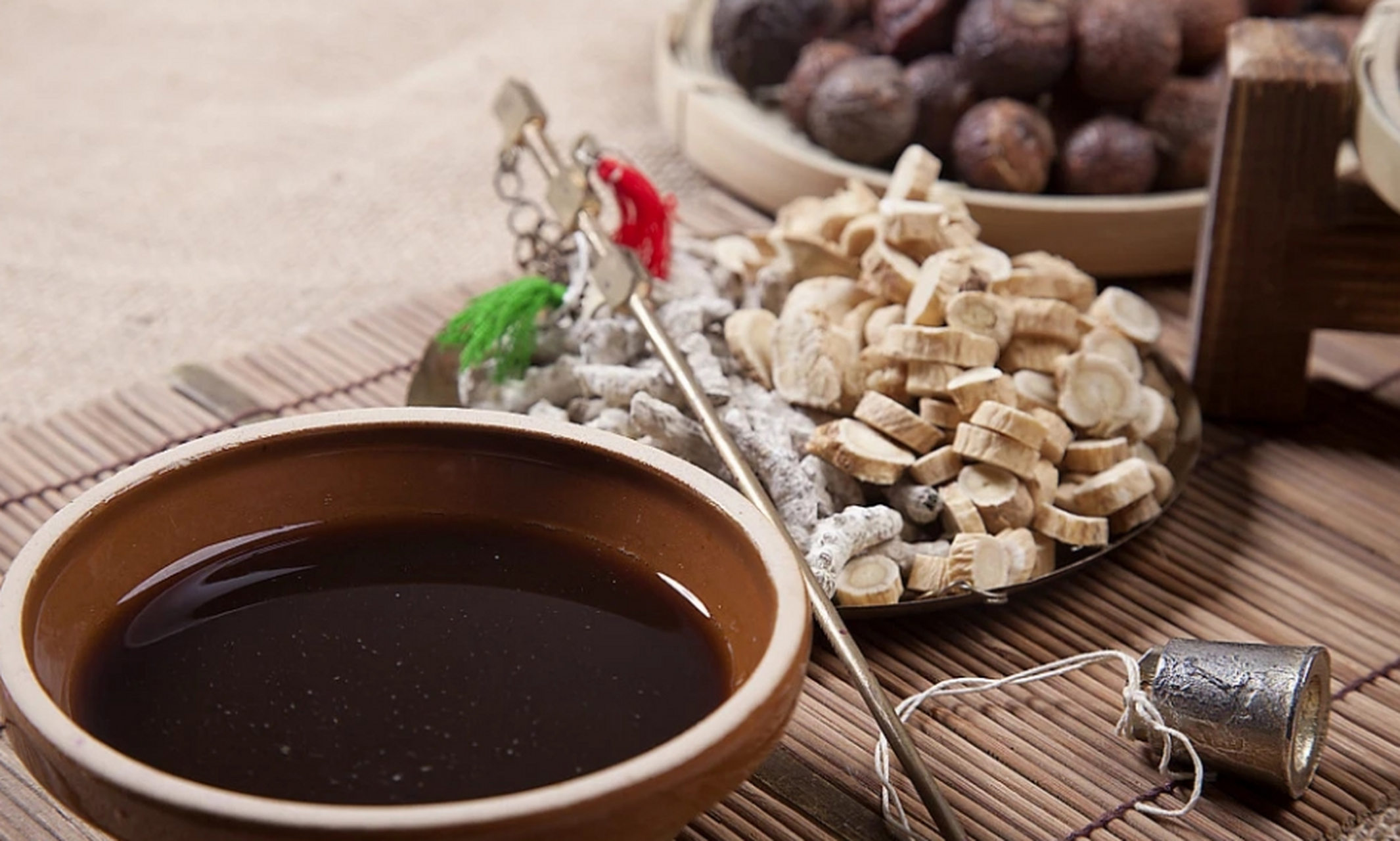 咳嗽黄痰一次见效,药到痰出,只一味中药,能把肺里的顽痰逼出来  竹沥