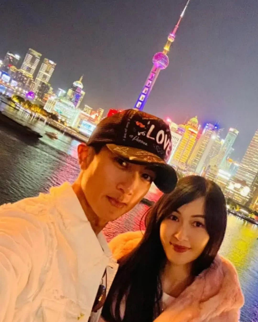 吴尊和他老婆图片