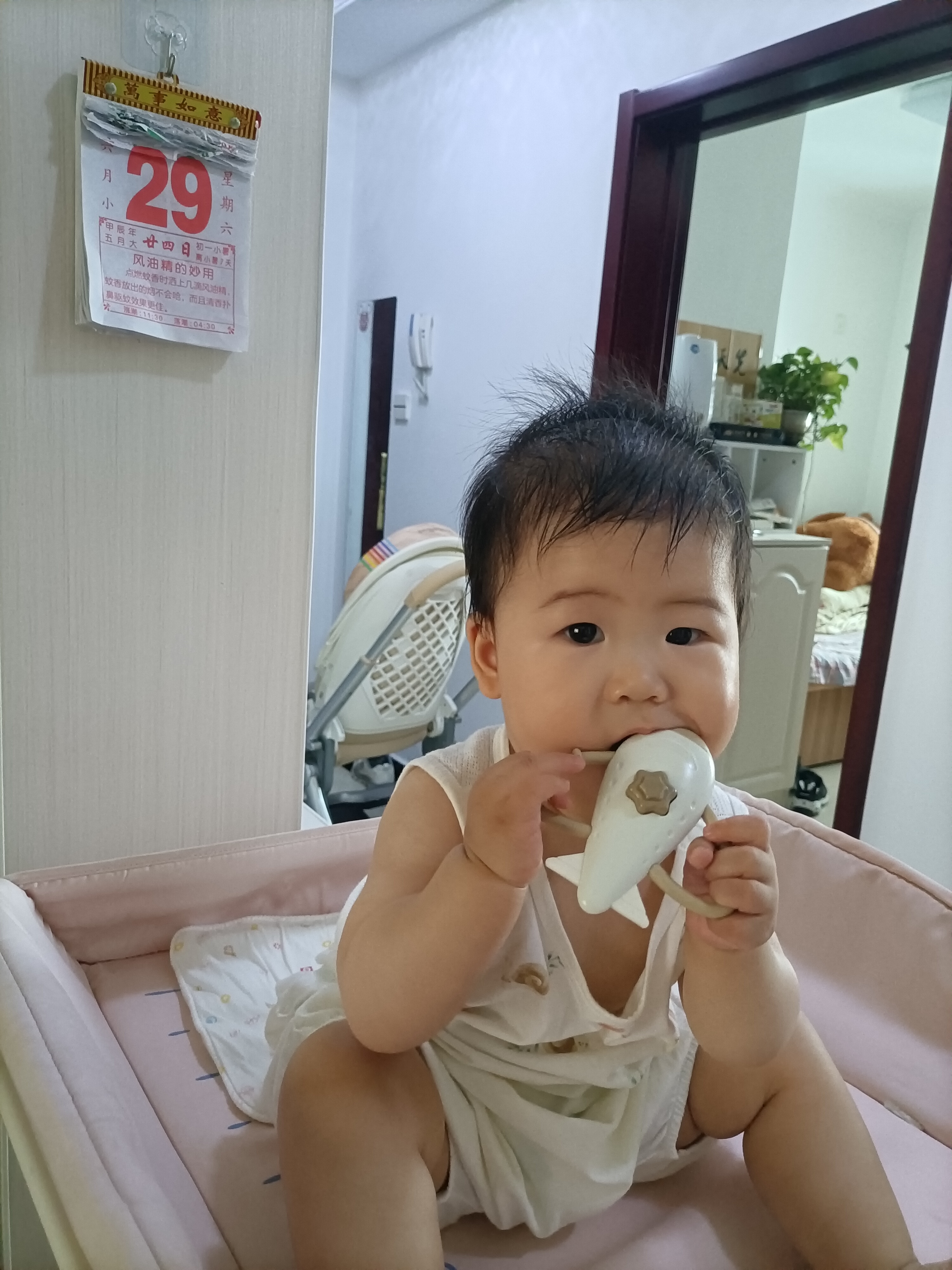 小果是一个淘气的娃娃.#百度妈妈圈