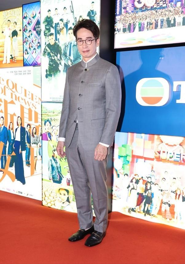 tvb红毯:杨怡又闪又美,黄宗泽马国明有型,陈豪穿得像民国僵尸