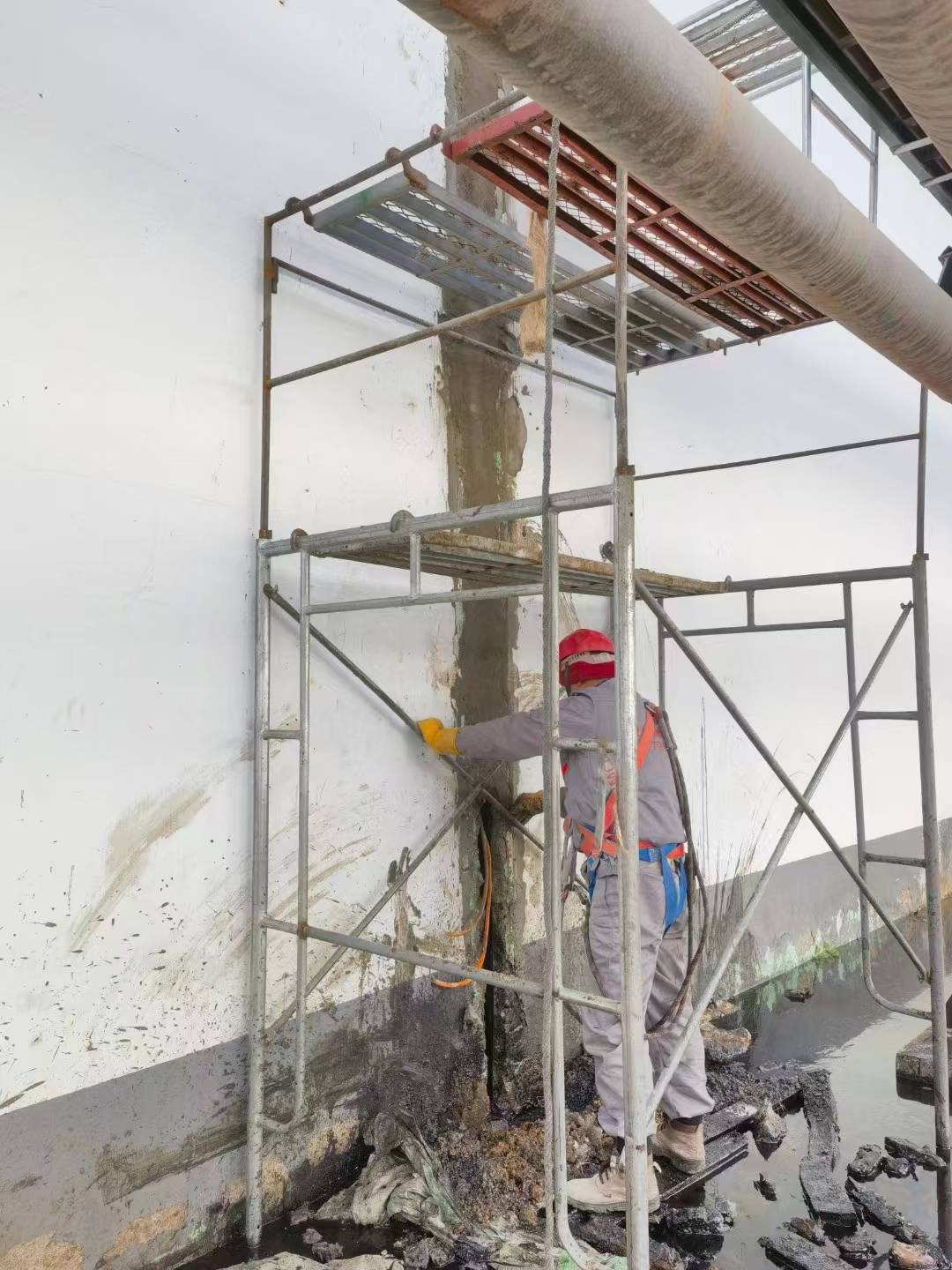 济宁污水池沉降缝堵漏