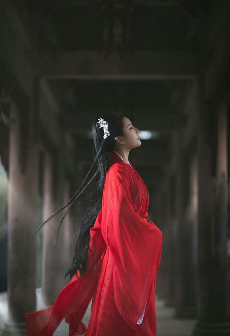 《宫廷斗争的悲剧》:上官婉儿权力追求的终局