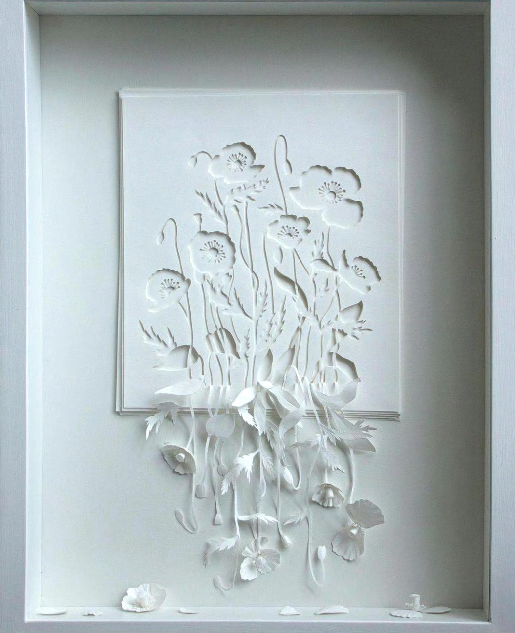 艺术家peter callesen纸雕作品欣赏,用纸张立体的再现了风景与人物.