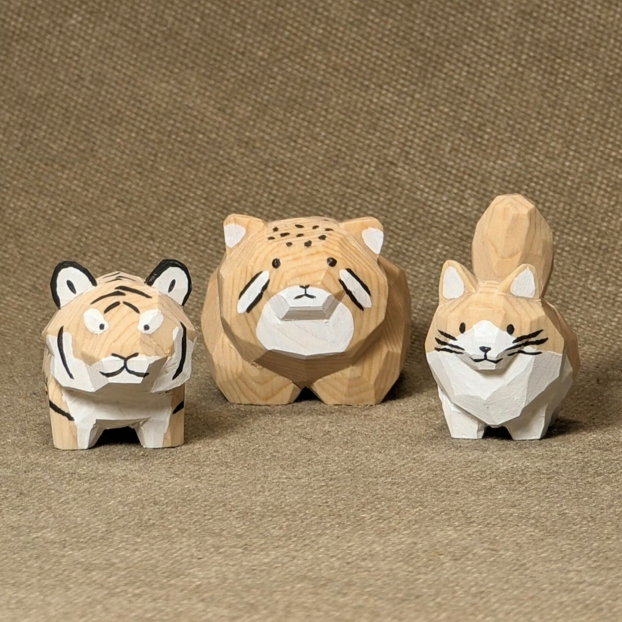 可爱的木雕小动物们