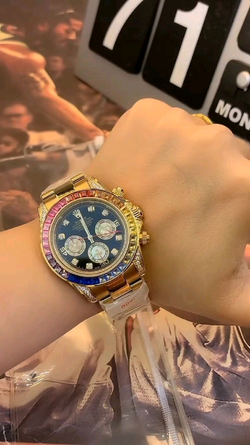 劳力士彩虹迪通拿奢华无比