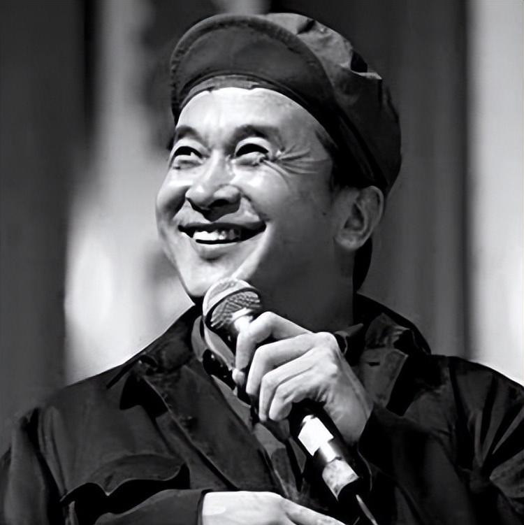 八一电影厂老厂长黄宏,曾传言上午离职下午被带走,现在怎么样?