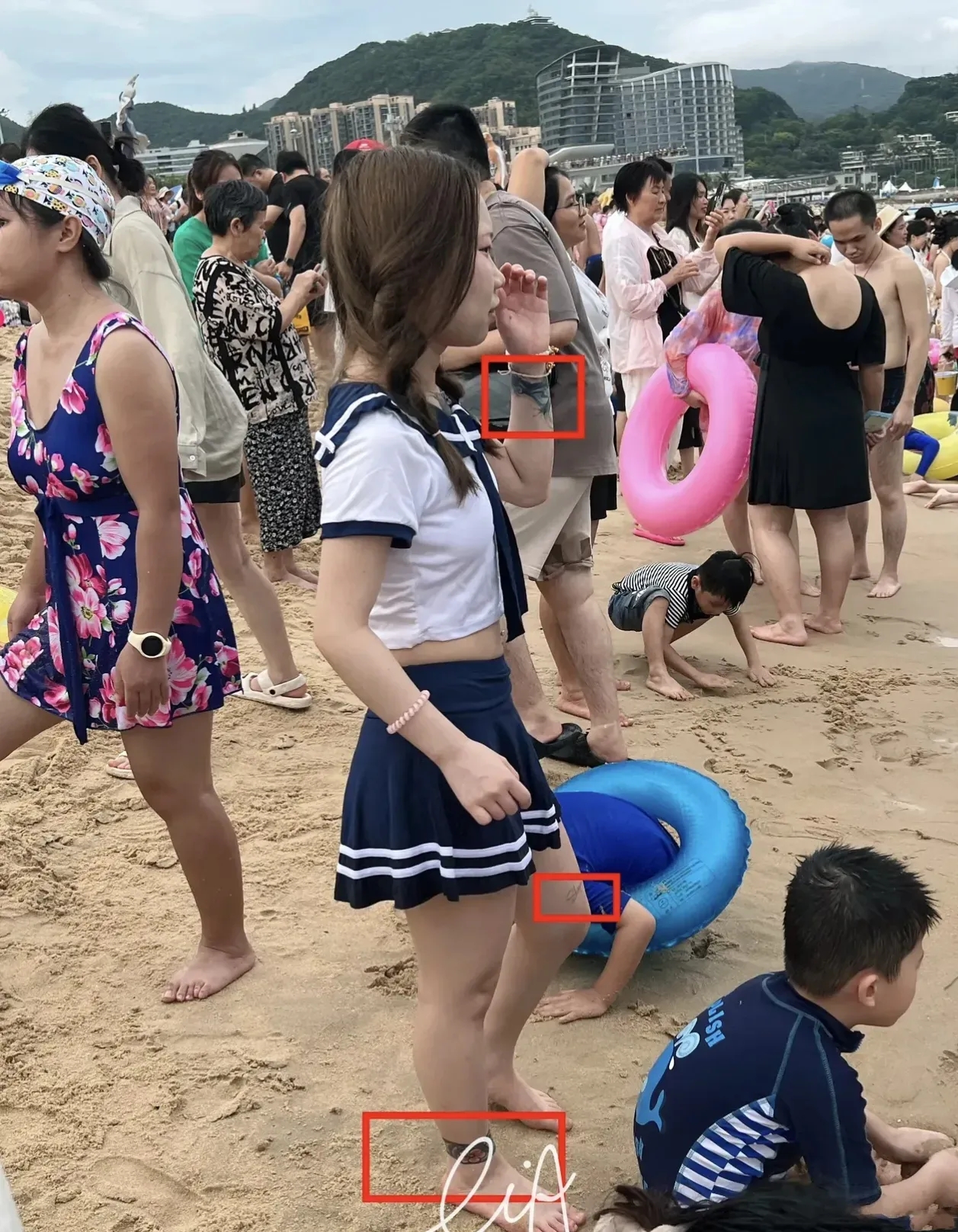 前些日子在海边,我偶遇了令人揪心的一幕