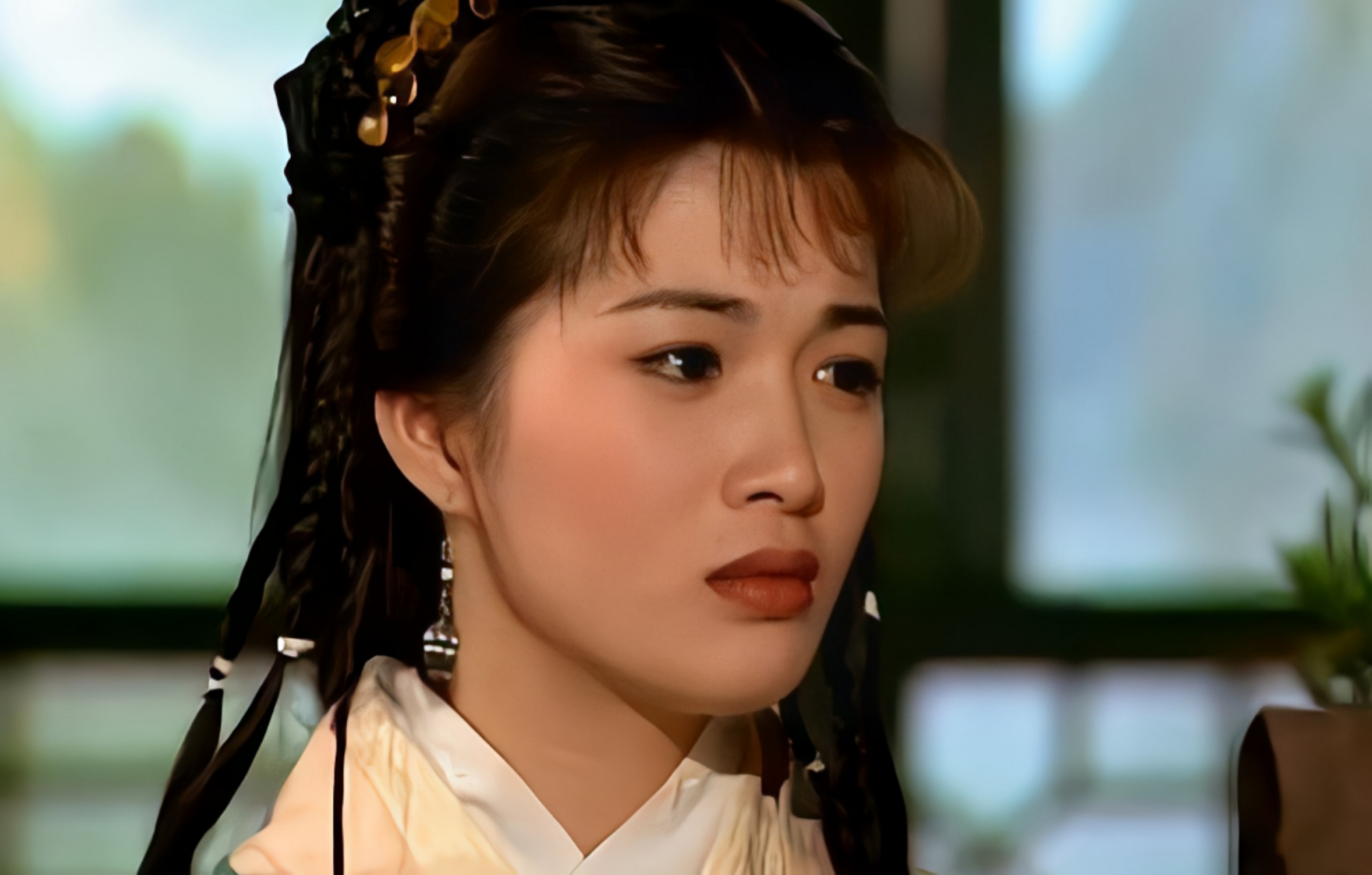 问:岳灵珊为何会抛弃令狐冲,选择林平之呢?