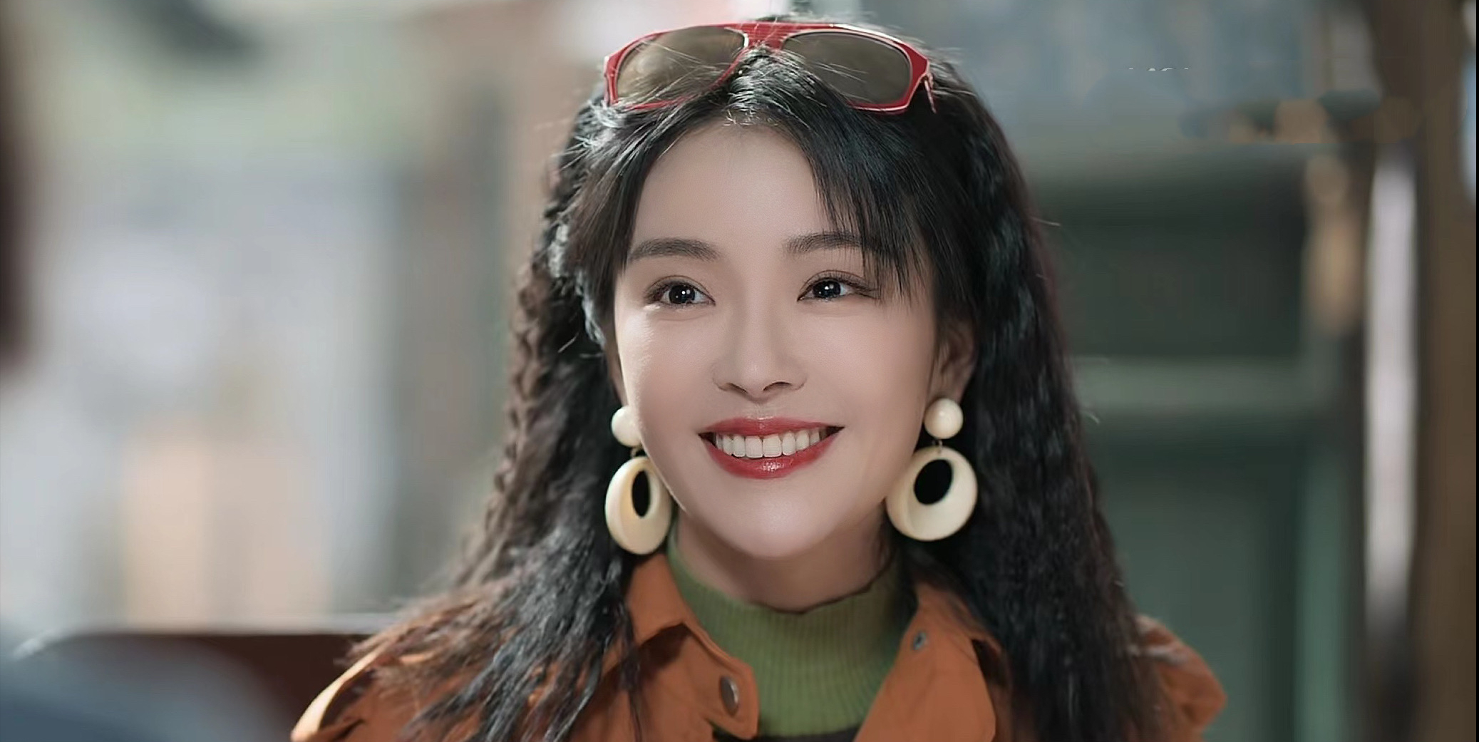 《海天雄鹰》:军旅剧爱情线引争议?种丹妮凭演技扭转偏见