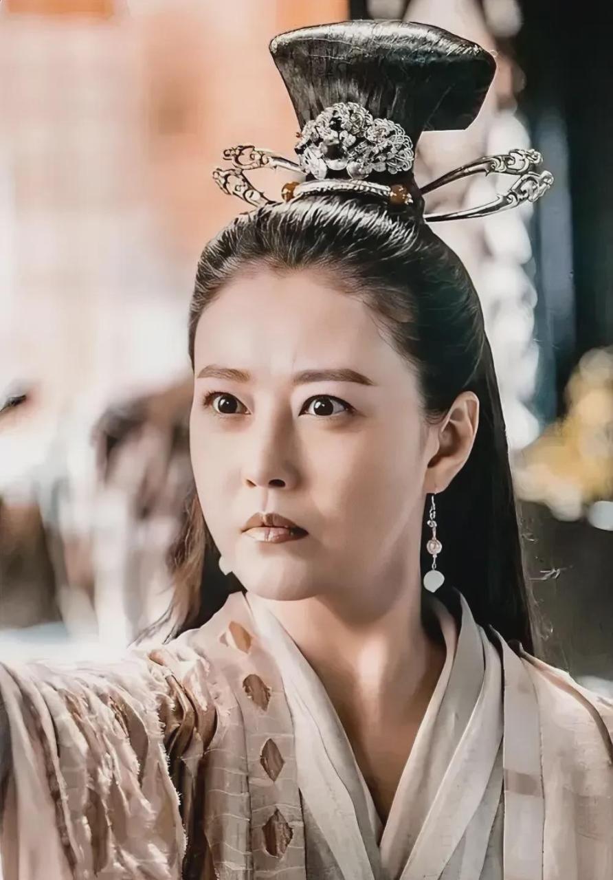 中国影视界的8位"灭绝师太",谁演得最逼真?