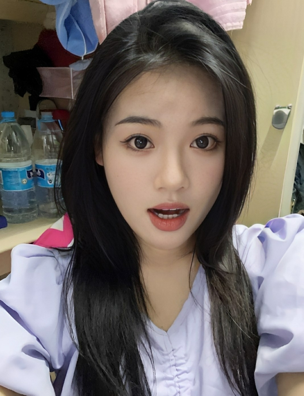 素颜美女的颜值天花板