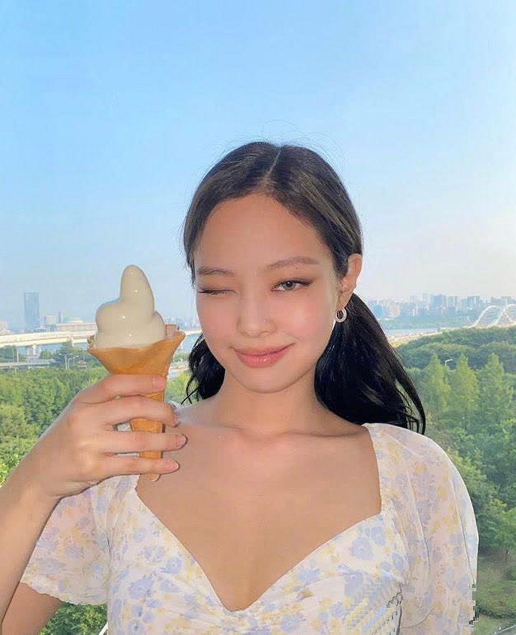 blackpink女团的冰激凌直拍