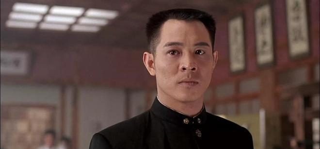 腿功小子熊欣欣,腿功一流,身手却比不过李连杰