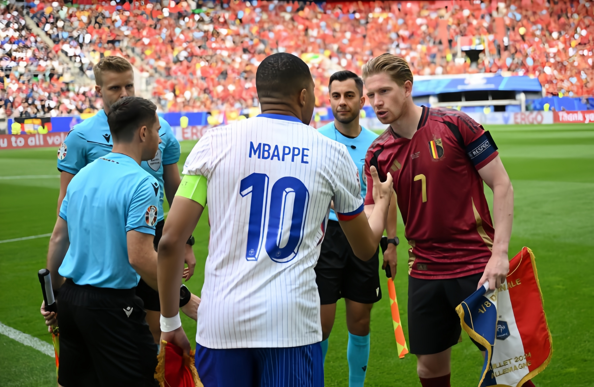 法国队1比0战胜比利时晋级欧洲杯8强!