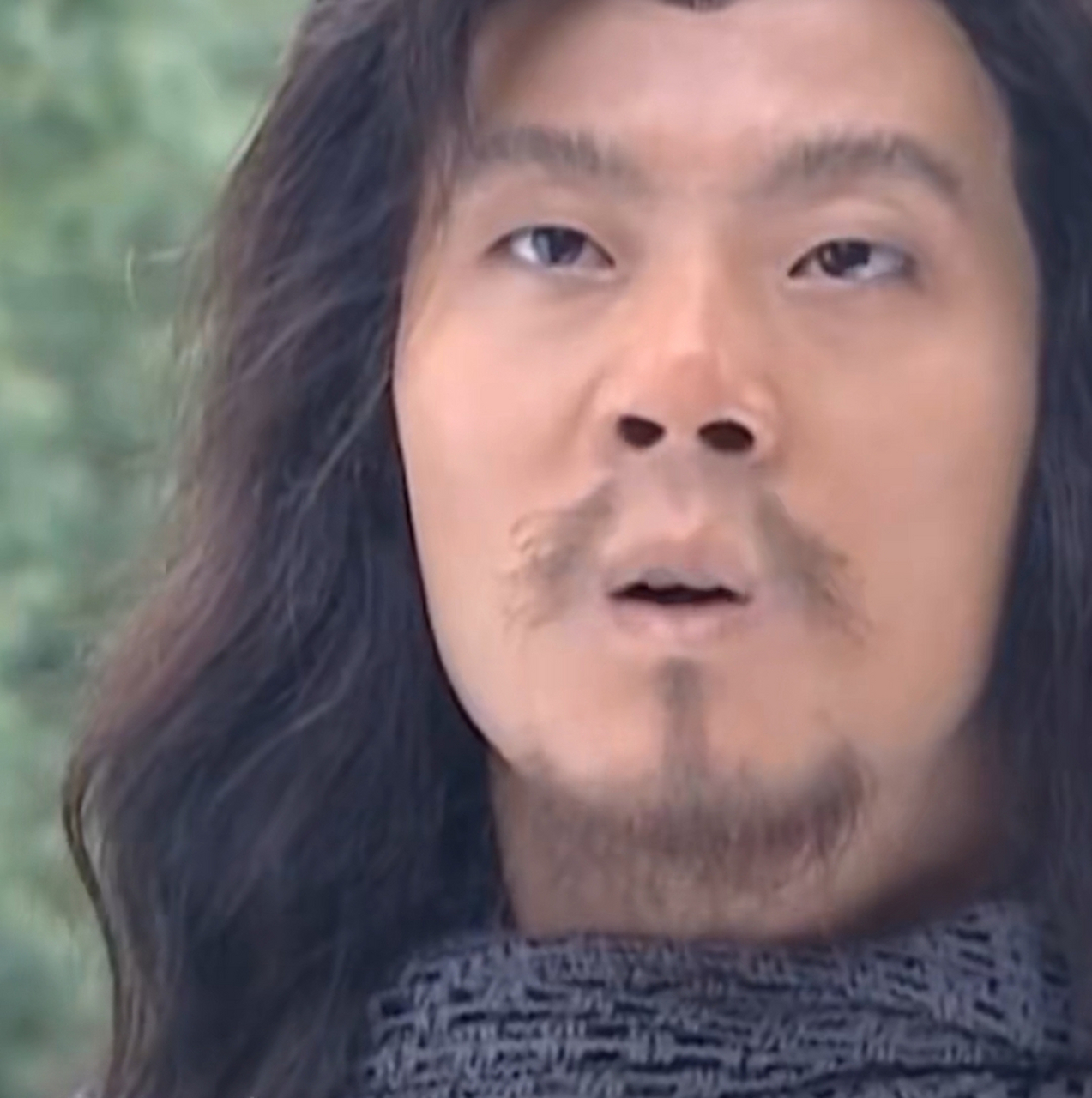 【哮天犬扮演者陈创否认接受打赏】7月2日,演员陈创发声称,近日有人在