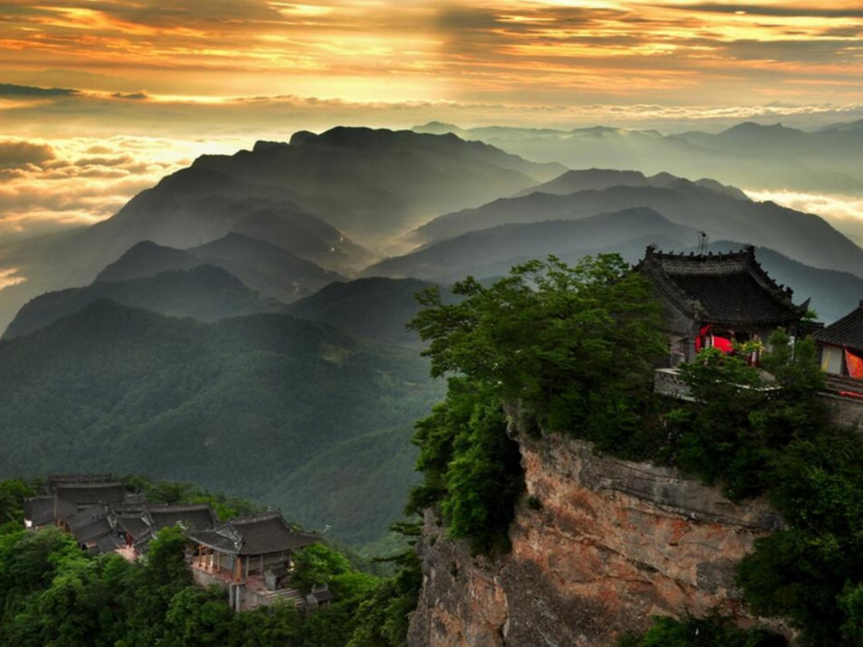 鸡峰山国家森林公园图片