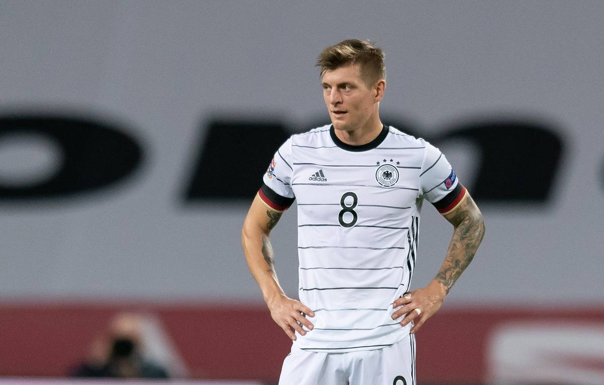 这就是经典中锋的价值,德国队像勒沃库森那样绝平!