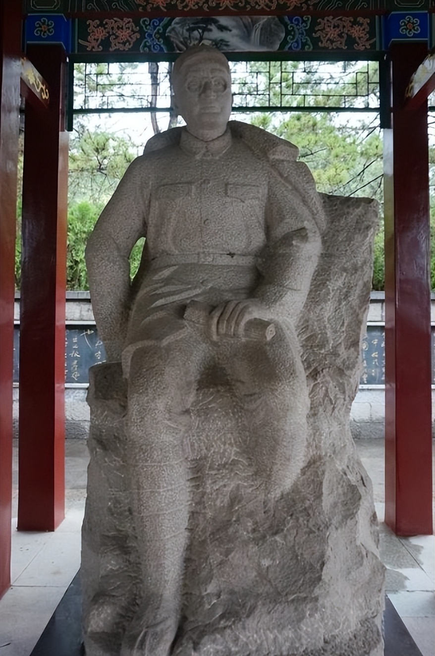 刘帅徐帅逝世,为何没葬八宝山,而是葬于河北的偏僻山岭?