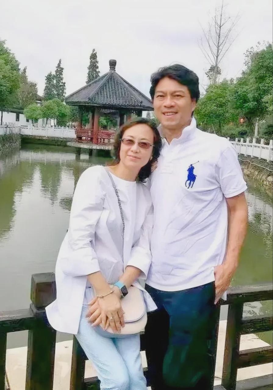 国乒25位世界名将的妻子职业一览  1,黄秀珍—容国团之妻,田径运动员