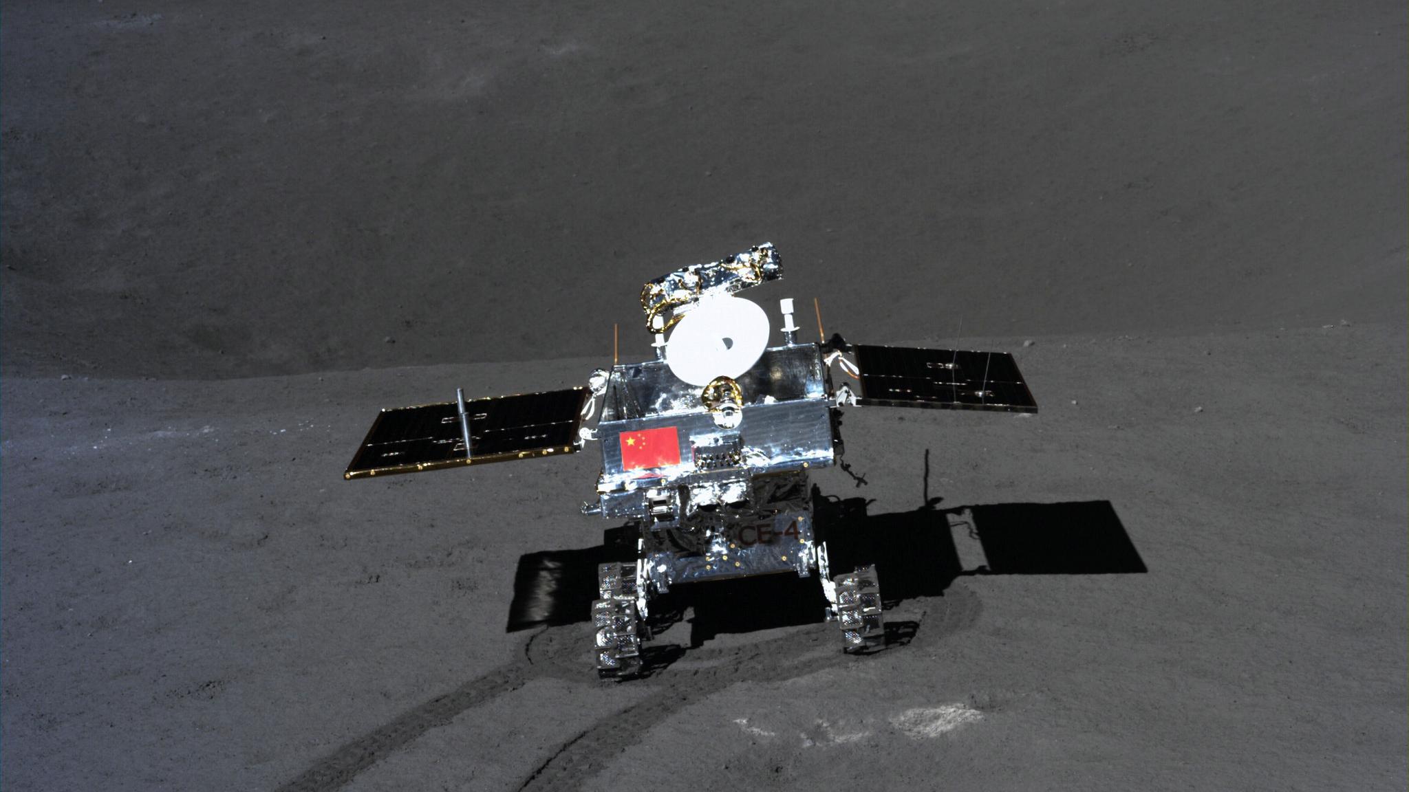nasa搞"双标",目标直指月壤,外交部强势回击,外媒:大快人心