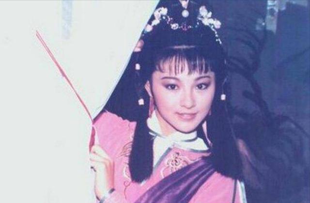 金庸最失败的4部作品,书名不好听故事短,难怪得不到读者喜欢