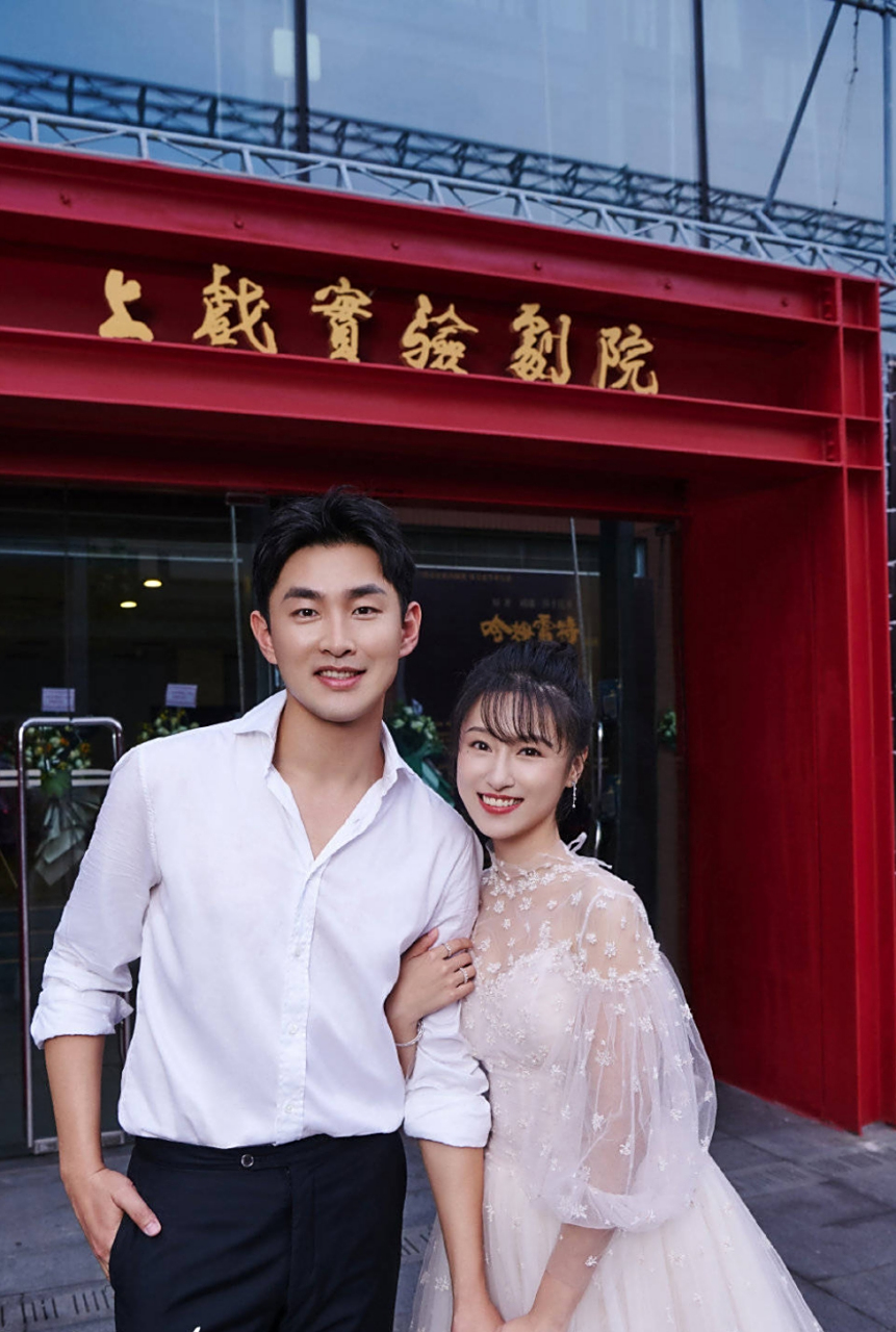 王彦霖艾佳妮婚纱大片