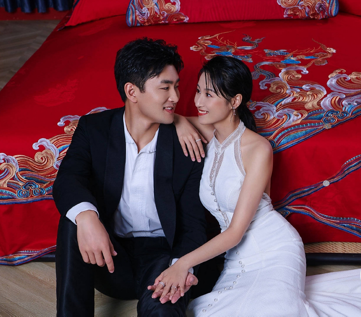 王彦霖艾佳妮婚纱大片