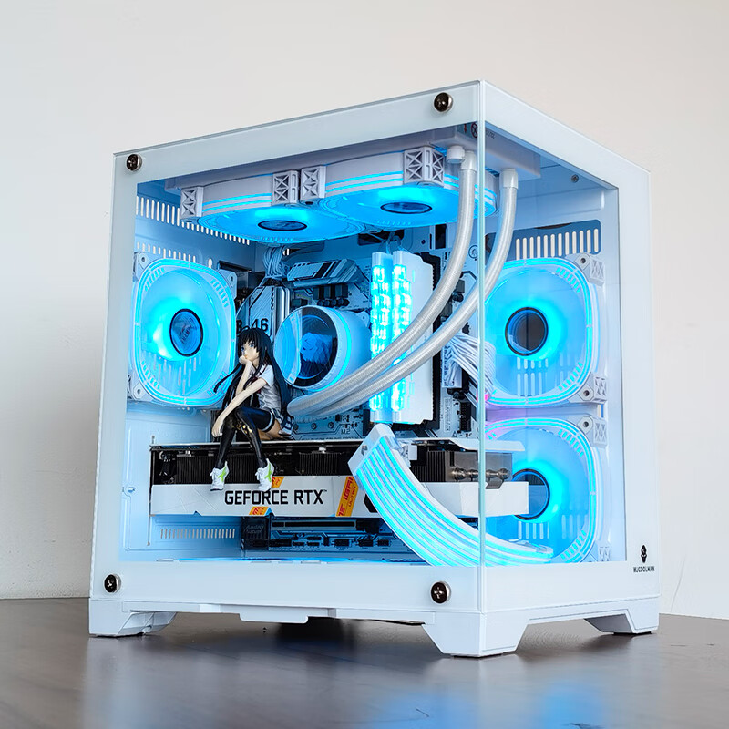 玩嘉孤勇者mini机箱怎么样?全侧透设计,itx桌面暴风体验