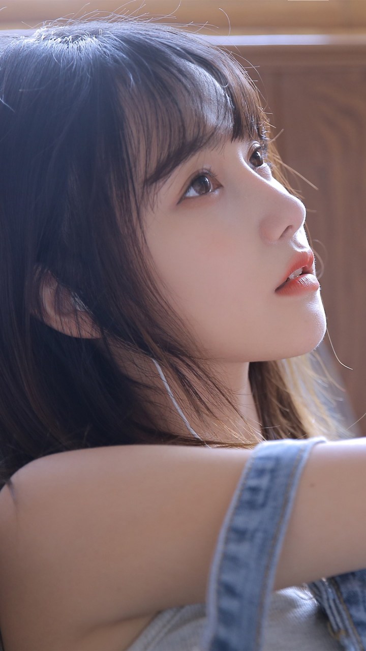 超级清纯漂亮的小姐姐,有没有人知道她叫什么