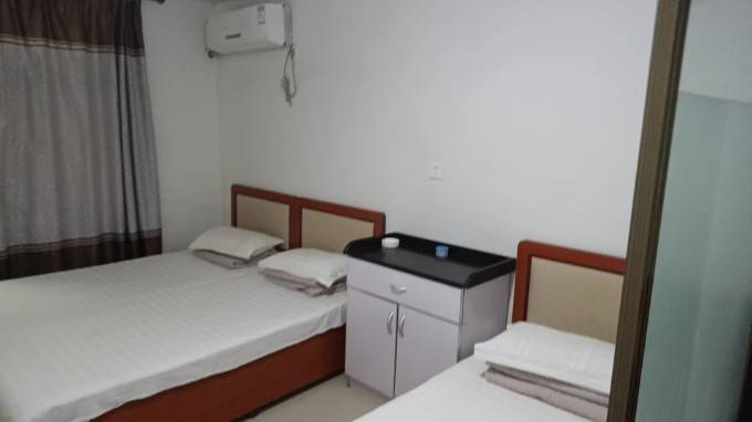 辽宁葫芦岛东戴河止锚湾荣荣农家院,出门就是海,吃住人均才150