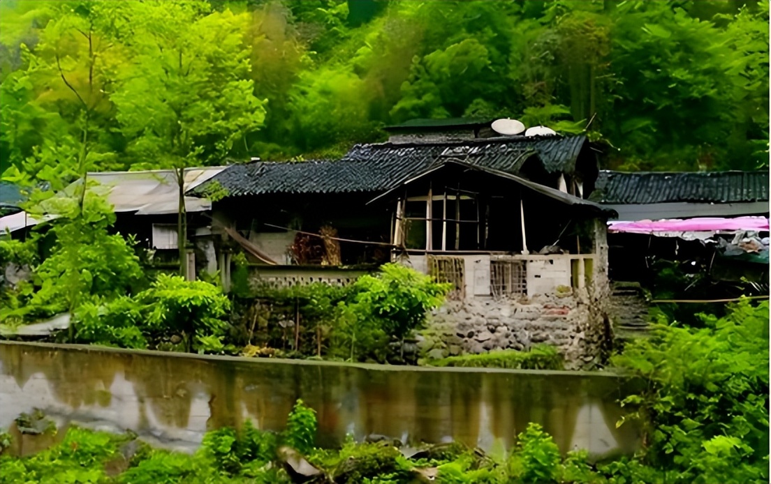 四川"矮人村",村民身高不超1米却并非侏儒症,庄稼都是缩小版