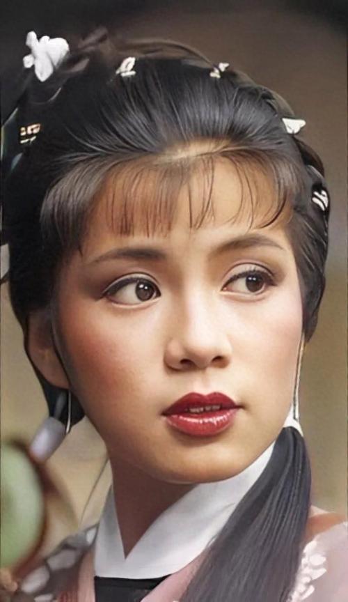 《射雕英雄传》是金庸先生笔下的经典武侠小说,塑造了