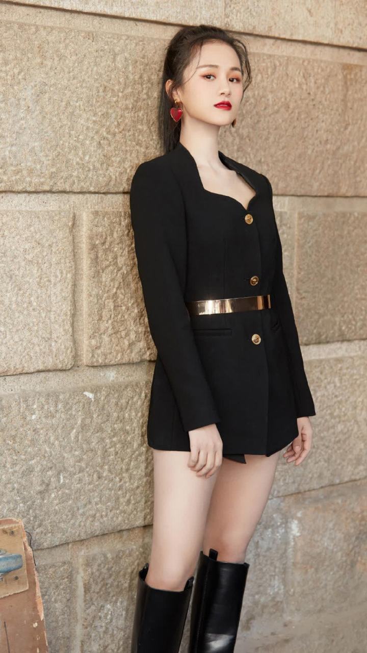 安悦溪酷飒写真