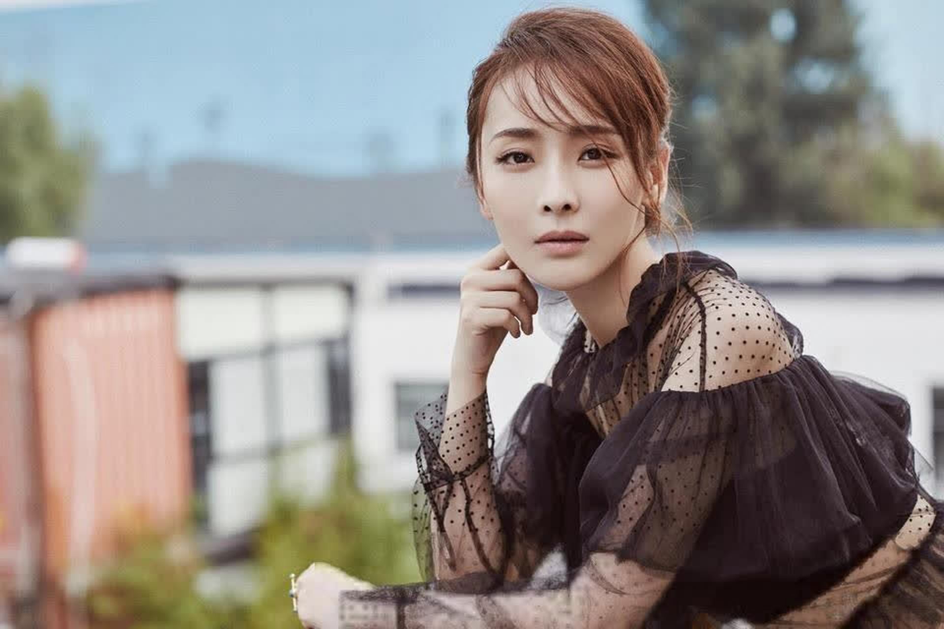 李曼初秋清凉的小姐姐造型凹起来