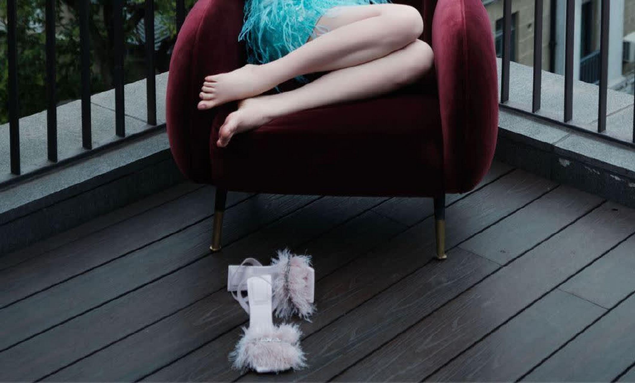 虞书欣长腿美足光足,如诗如画,动人心弦.