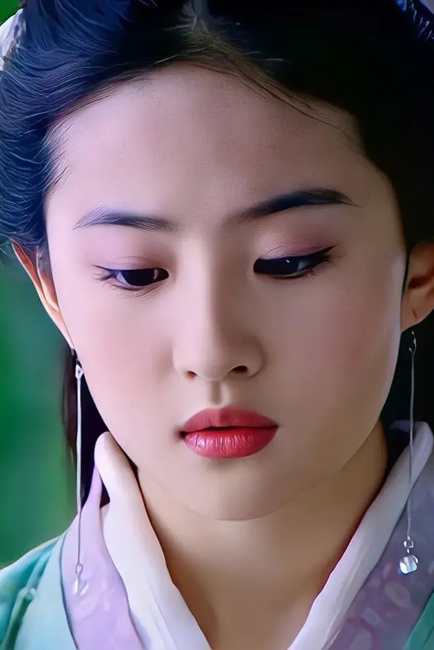 刘亦菲《仙剑奇侠传》赵灵儿 #八卦娱乐明星# #古典国风美人# #刘亦菲