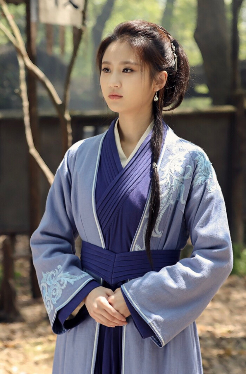 张慧雯古装造型,其实我觉得她还是琅琊榜2的时候最好看 #八卦娱乐明星